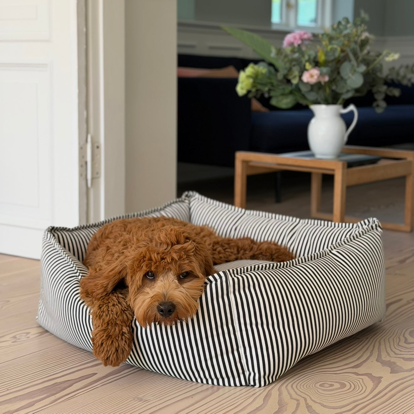 Anna Hundekurven I Sort   Creme Stribet